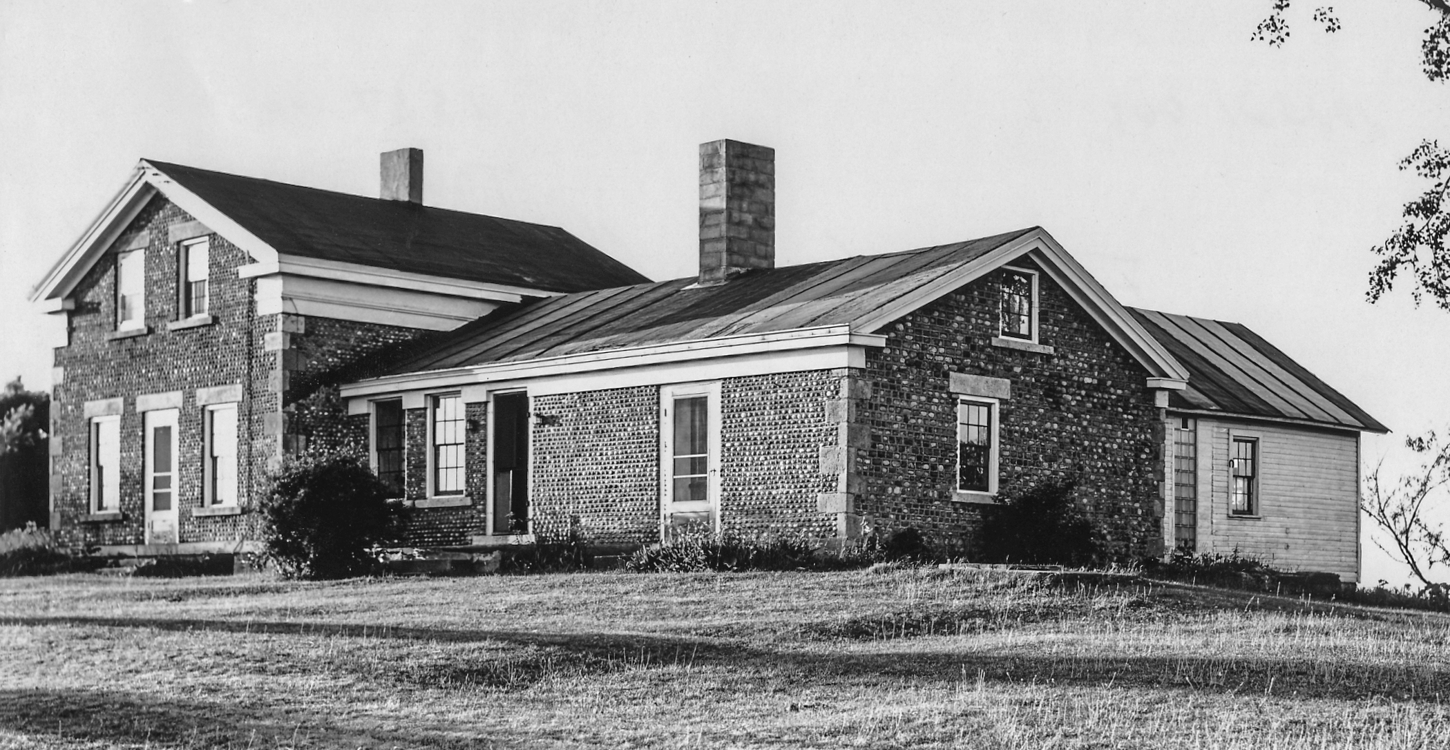 Lys-1 Elis Cox House 1